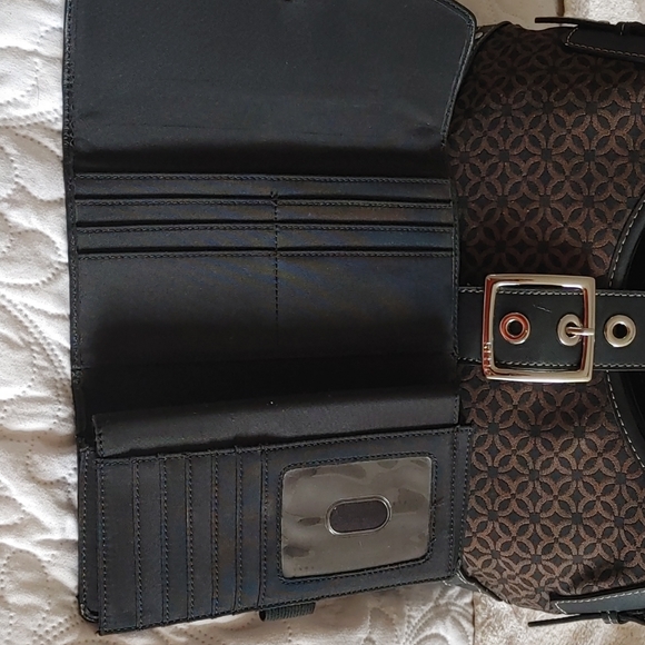 RELIC Leather Shoulder Bag Purse Satchel + wallet - Picture 9 of 14